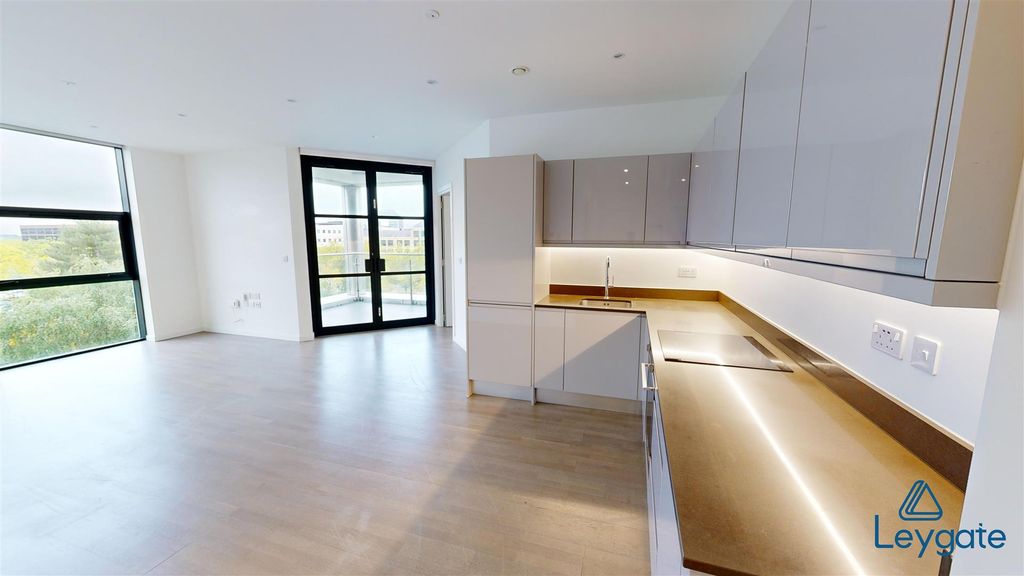 Property photo 3 of 19 Median-House-302-340-Silbury-Boulevard-Kitchen.Jpg