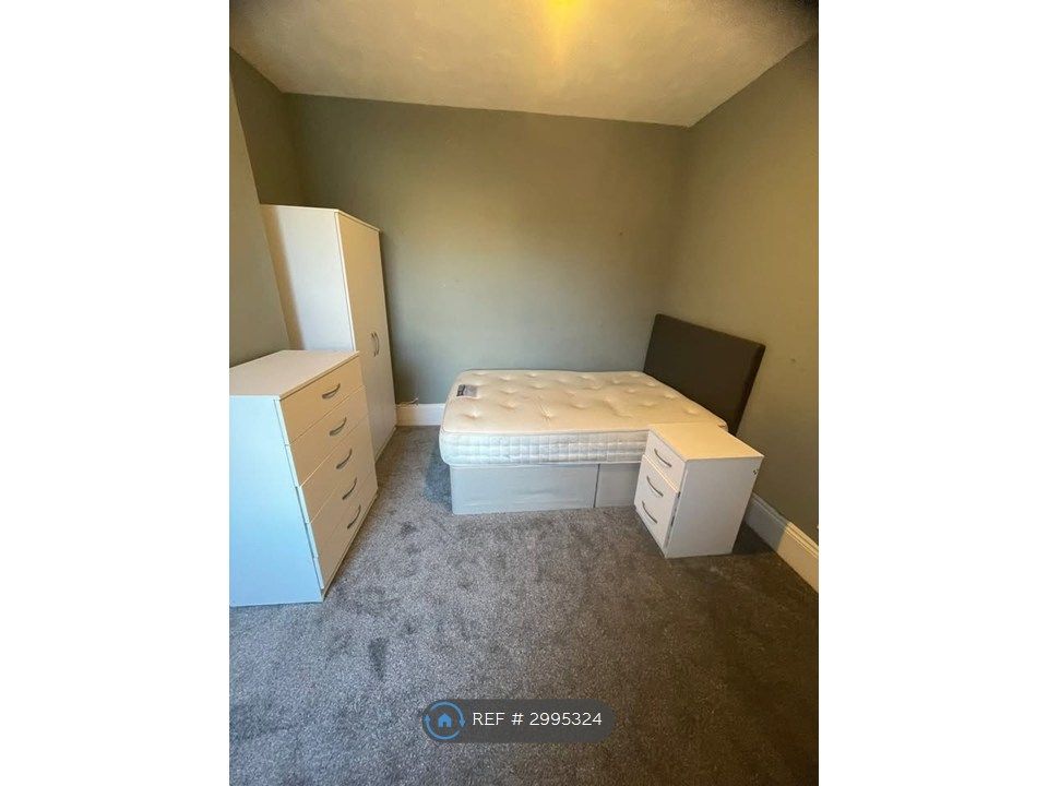 Property photo 3 of 3