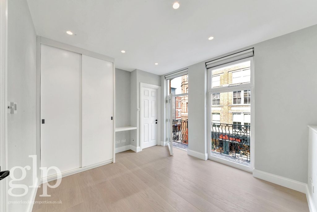 Property photo 2 of 24 3161003