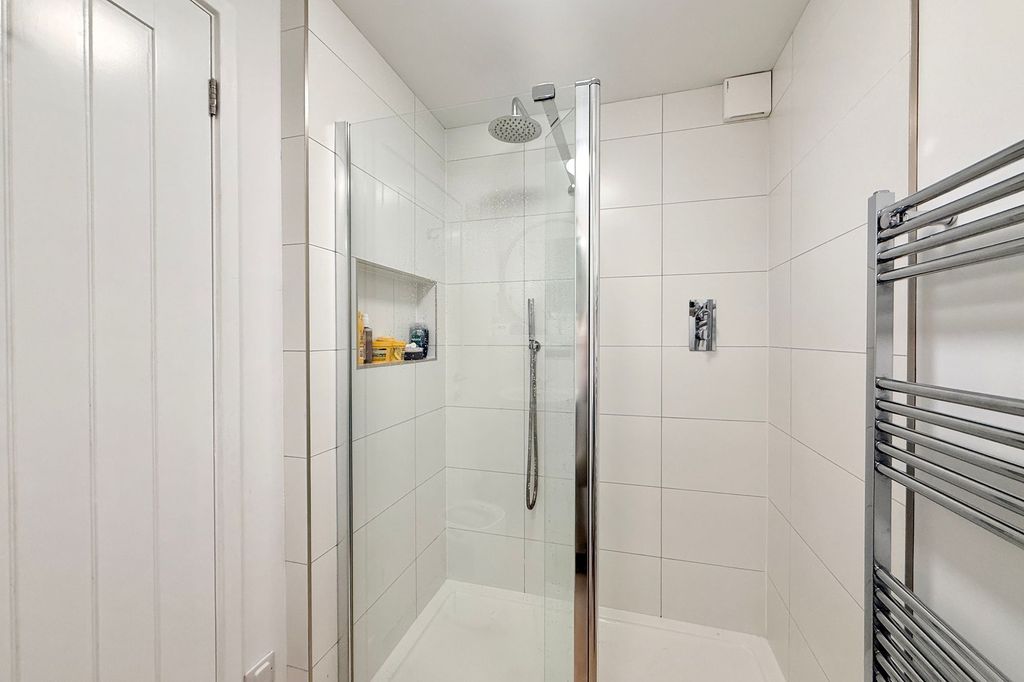 Additional image 10 of 1 bed flat for saleEastwood Road, Eastwood Farm Barns Eastwood Road TR10