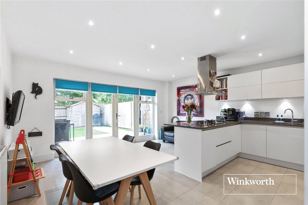 Property photo 3 of 13 Picture No. 04