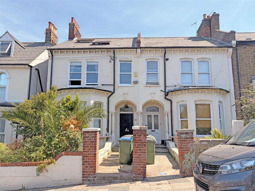 Property photo 1 of 1