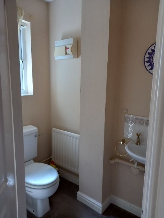 Property photo 2 of 12
