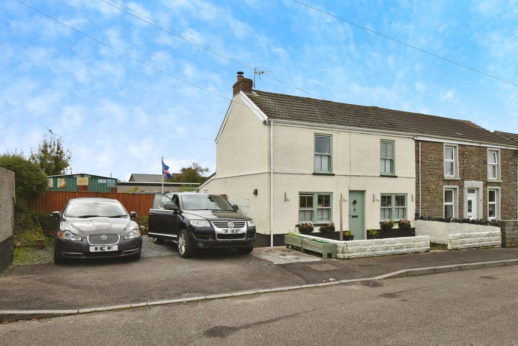 Property photo 1 of 17 Photo