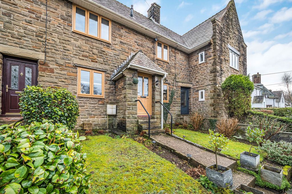 Property photo 2 of 30