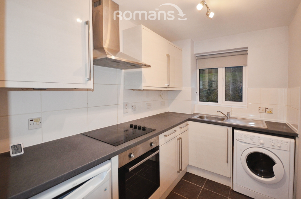 Property photo 1 of 8 Kitchen