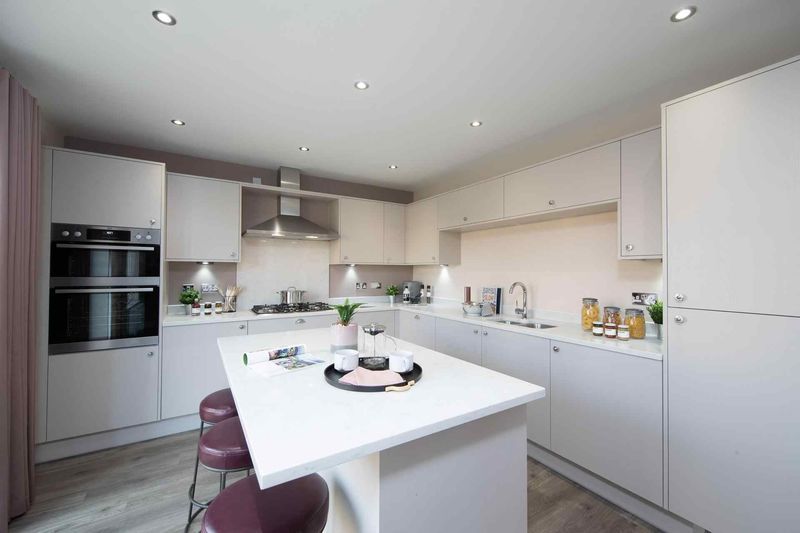 Property photo 3 of 12 Photo 9