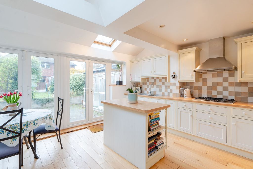 Property photo 3 of 14 Kitchen And Dining