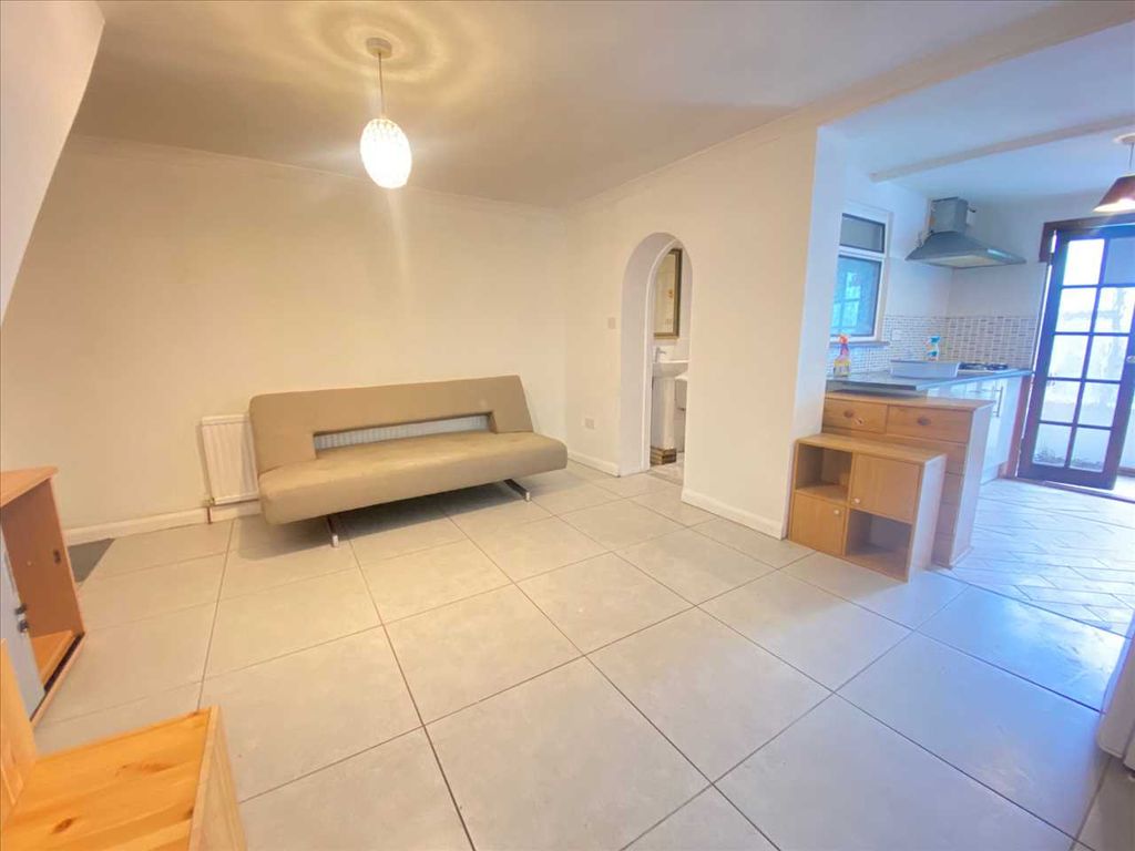 Property photo 1 of 11 Main Picture