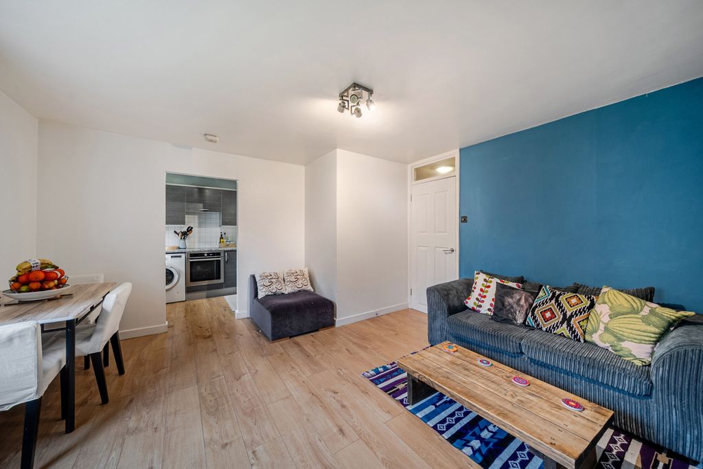 Property photo 1 of 19 Reception Room