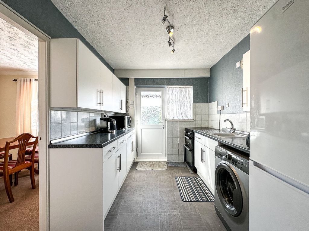 Property photo 3 of 24 46674410