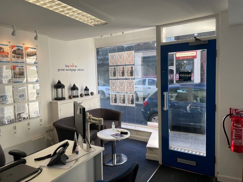 Property photo 3 of 5 Photo 8