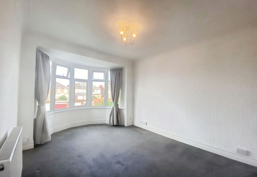 Property photo 1 of 23 5281111