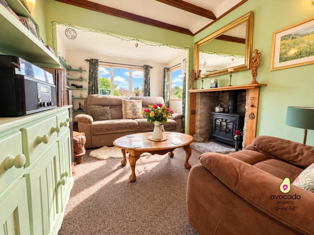 Property photo 2 of 16