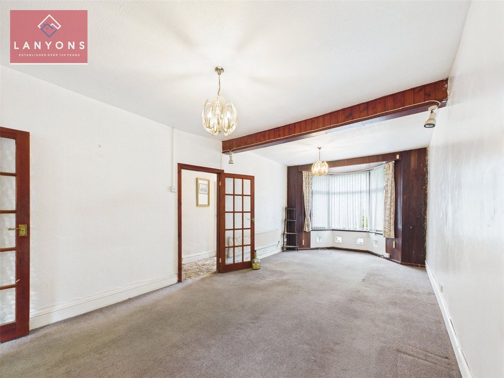 Property photo 2 of 12 Picture No. 07