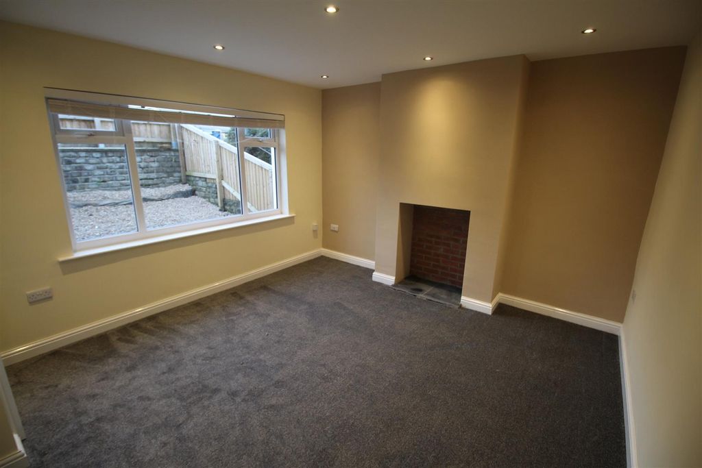 Property photo 2 of 12 10Festlet (5).Jpg