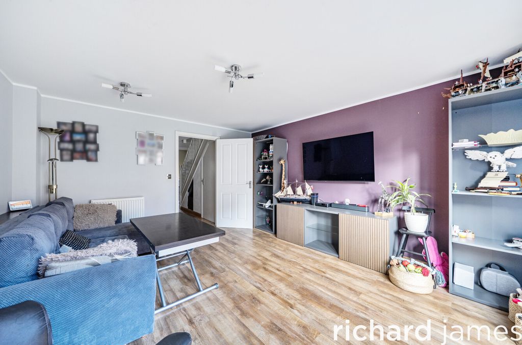 Property photo 3 of 14 31Ad86076943457985c701c30Bb841B3
