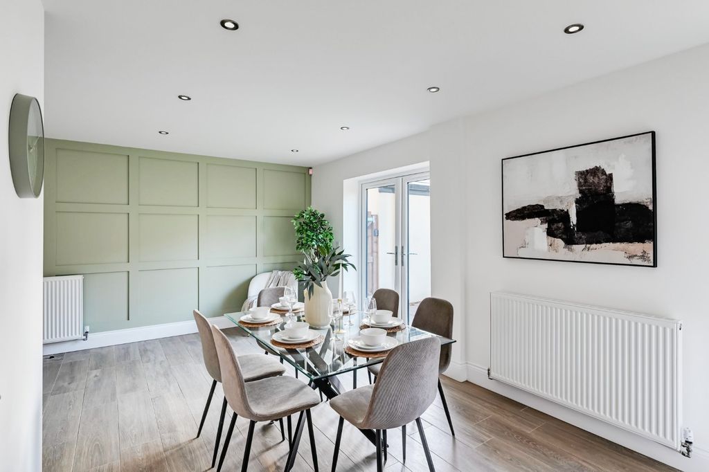 Property photo 2 of 13 Picture No. 45