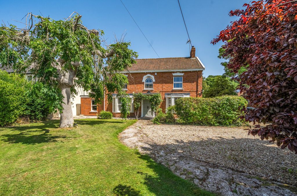 Property photo 1 of 47 1309166-1-68505d5...