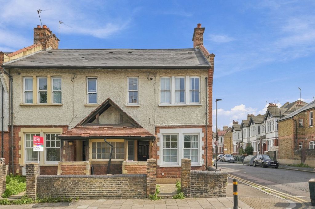 Property photo 2 of 11 Picture No. 20