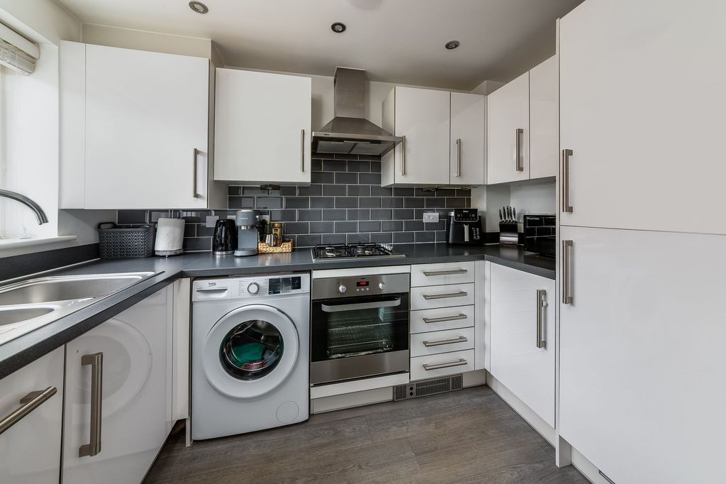Additional image 4 of 2 bed semi-detached house for saleBluebell Lane, Didcot OX11