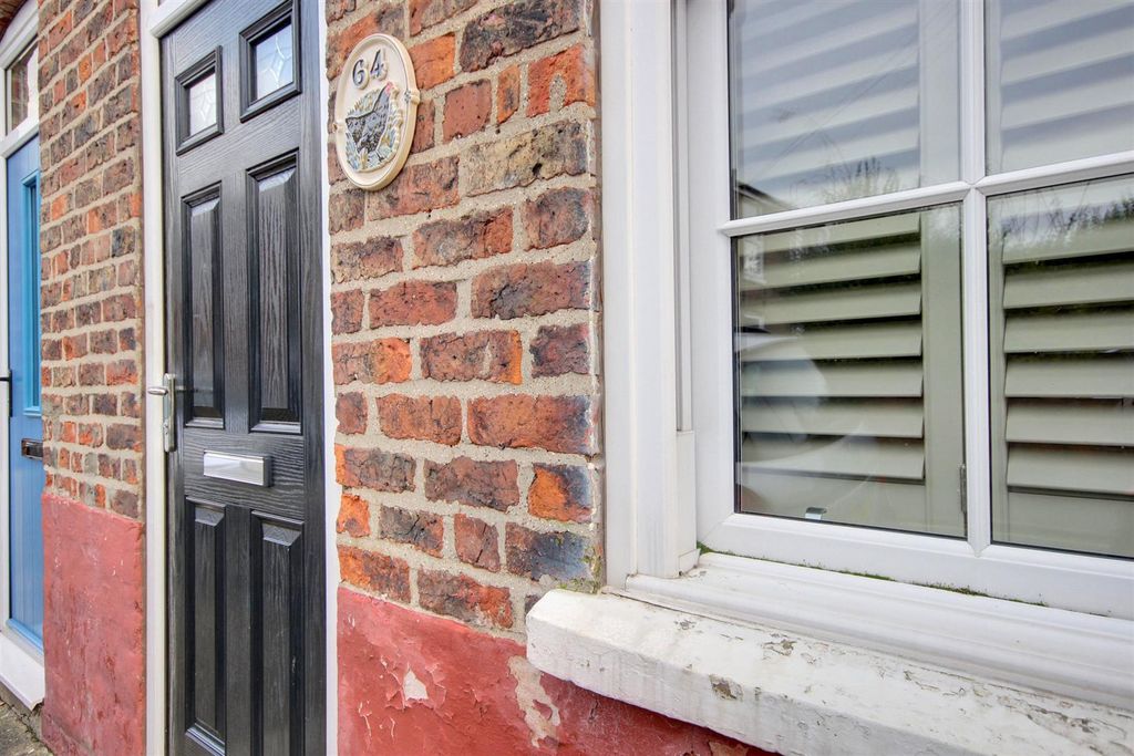 Property photo 1 of 16 Img_0004-Img_0006_Lzn.Jpg