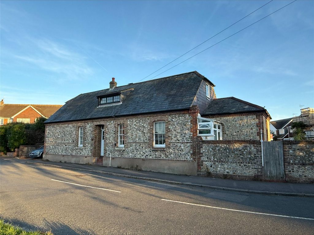 Property photo 2 of 18 Picture No. 21