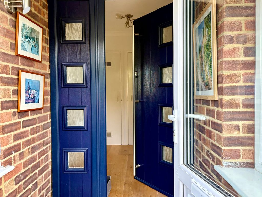 Property photo 3 of 18