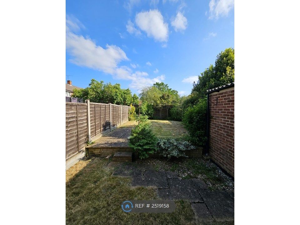 Property photo 2 of 8 Rear Garden