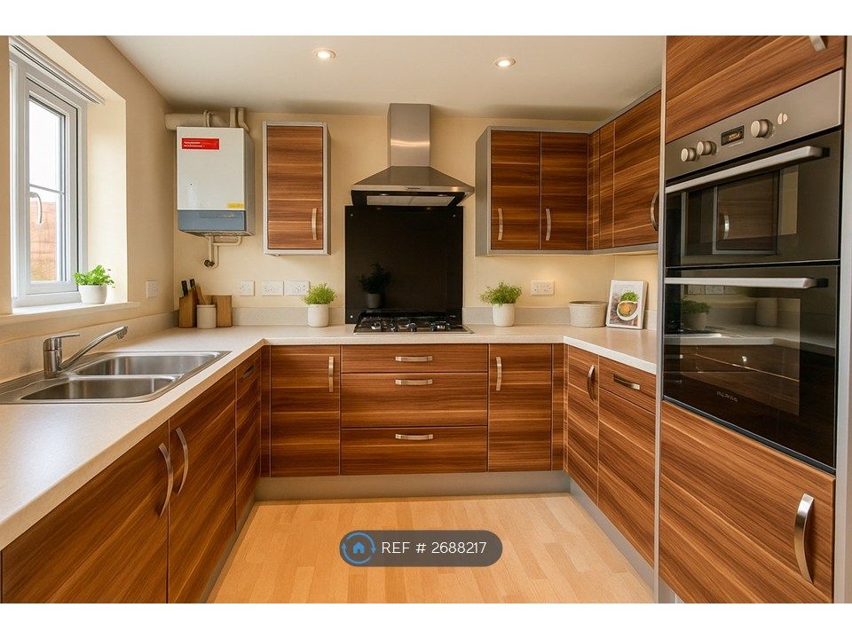 Property photo 2 of 14 Kitchen