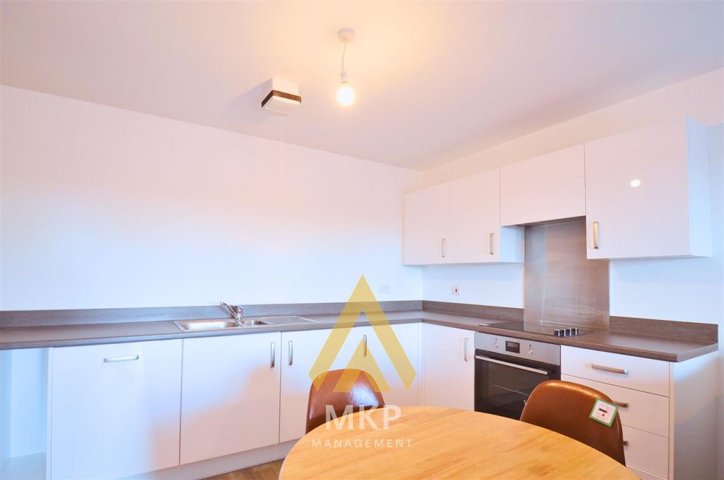 Property photo 2 of 9 2.Png