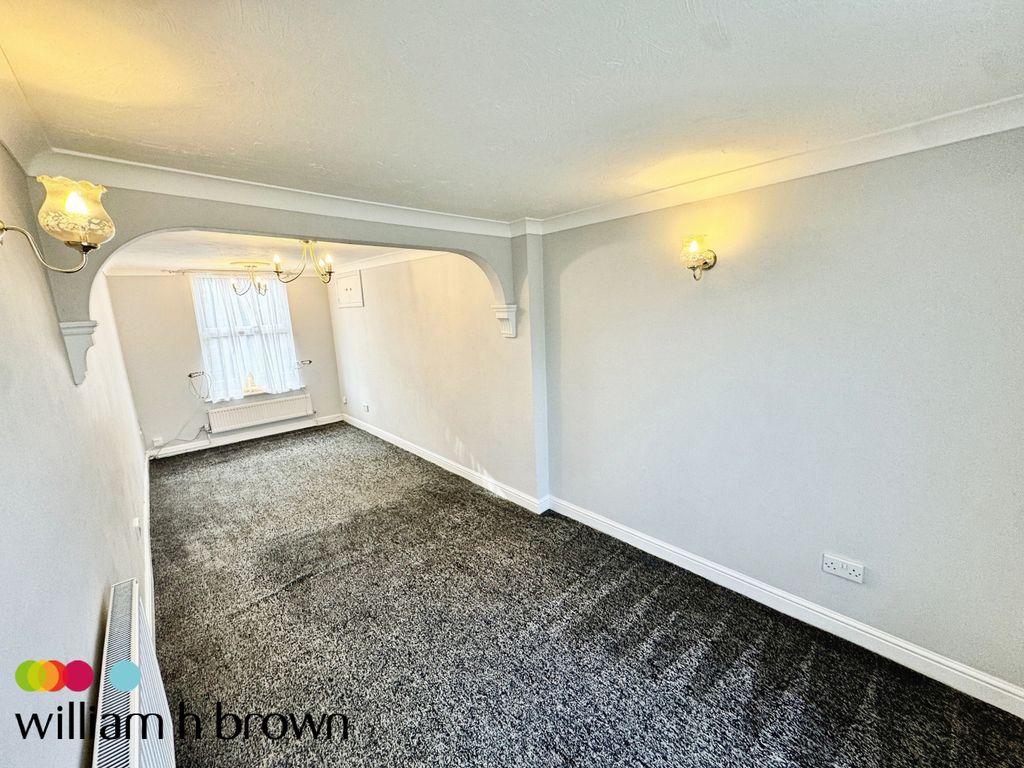 Property photo 2 of 17 View
