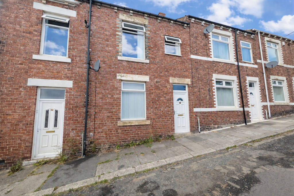 Property photo 1 of 9