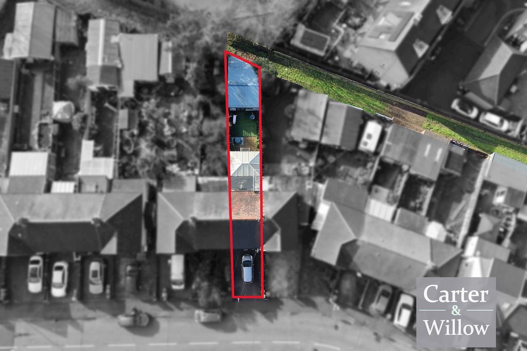 Property photo 2 of 15