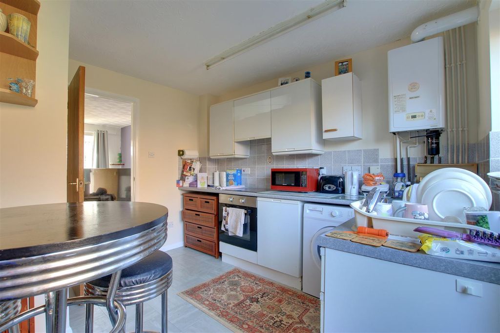 Property photo 3 of 7 Img_8866-Img_8868.Jpg