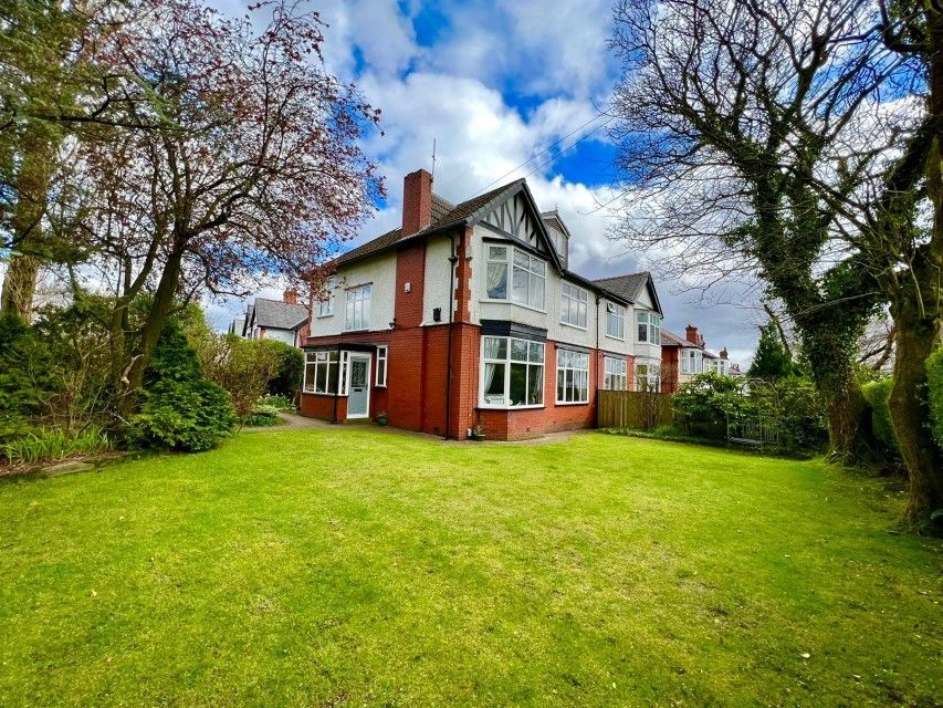 Property photo 1 of 30