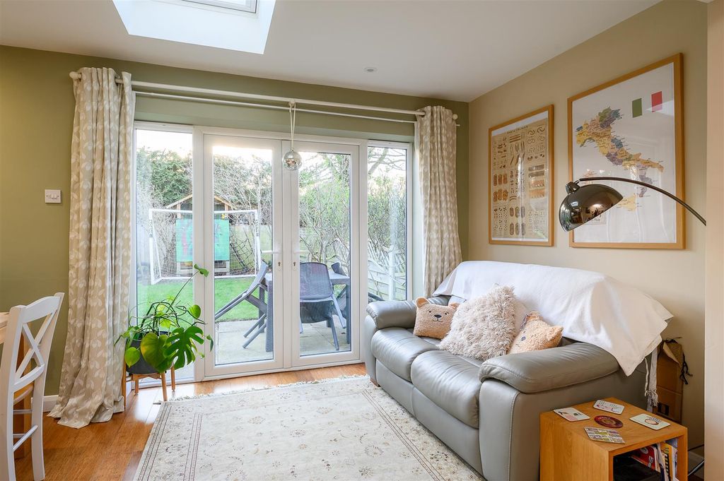 Property photo 2 of 19 Reception Room