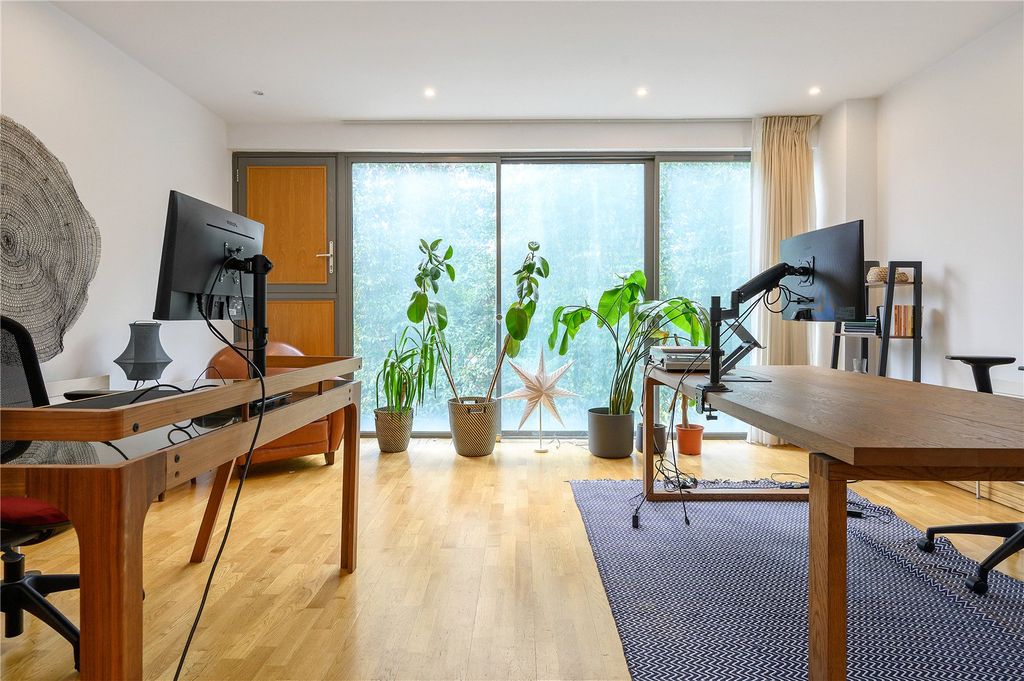 Property photo 1 of 15 Reception Room