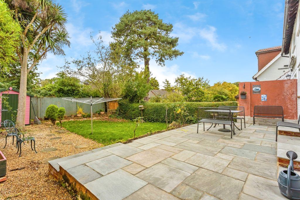 Property photo 2 of 18