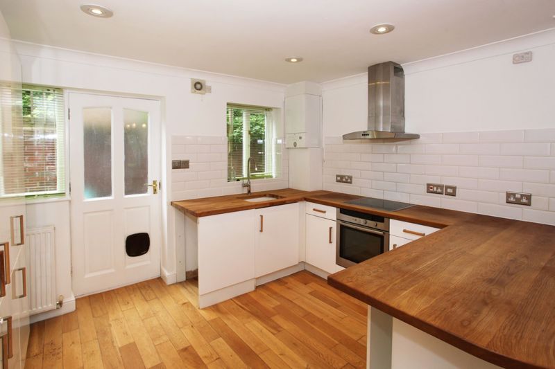 Property photo 2 of 19 Photo 7