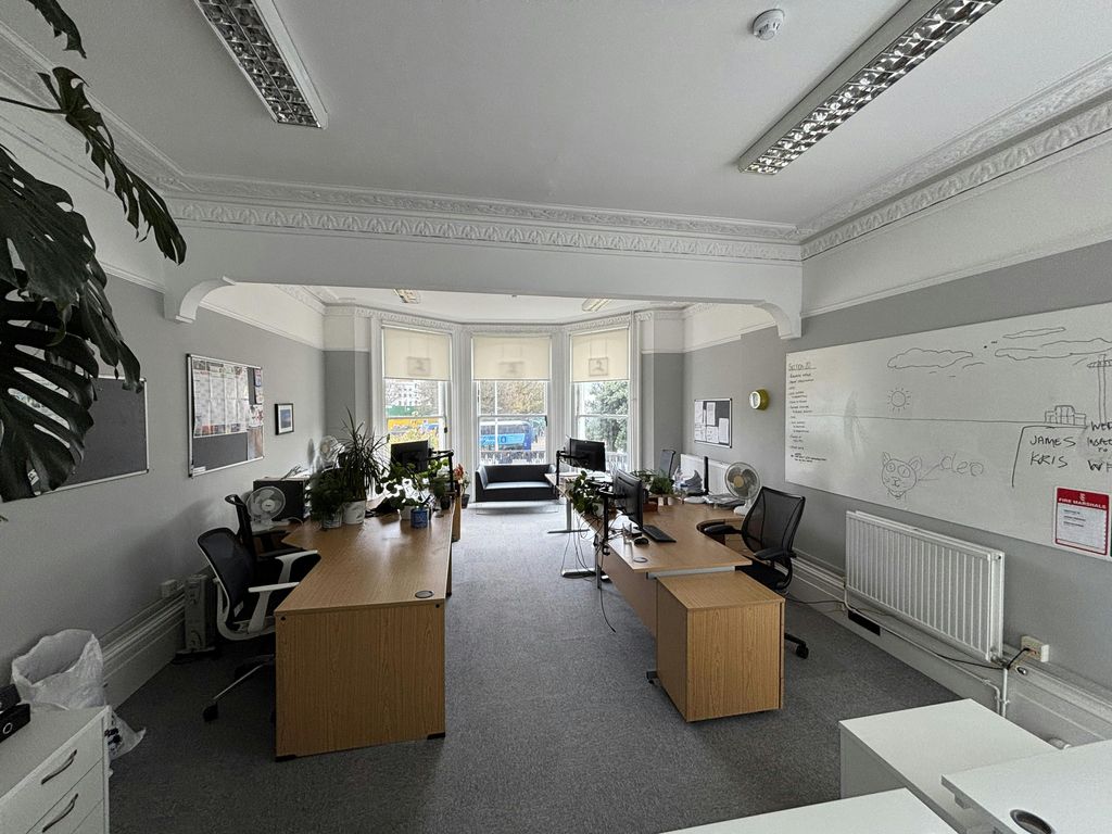 Property photo 2 of 10 Img_9514.Jpg