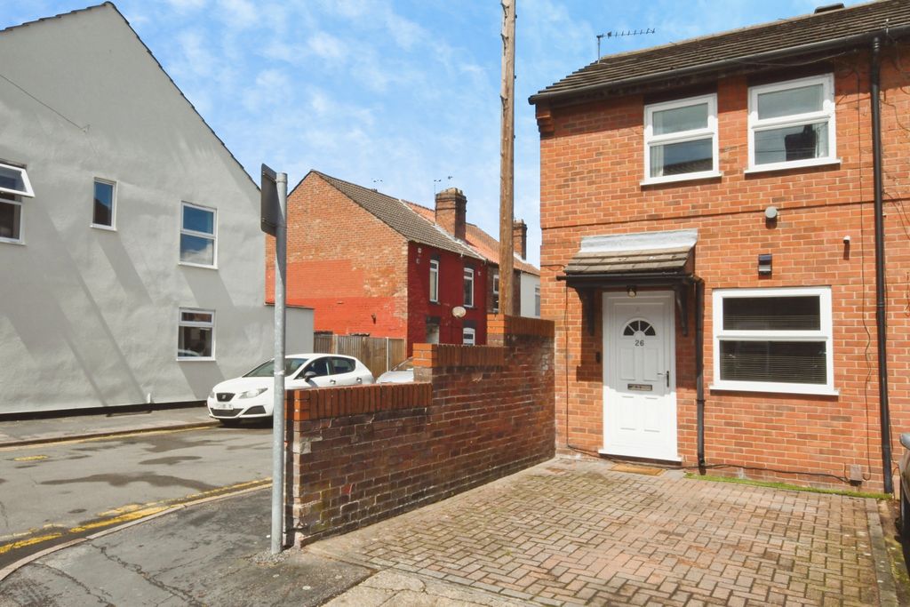 Property photo 1 of 15
