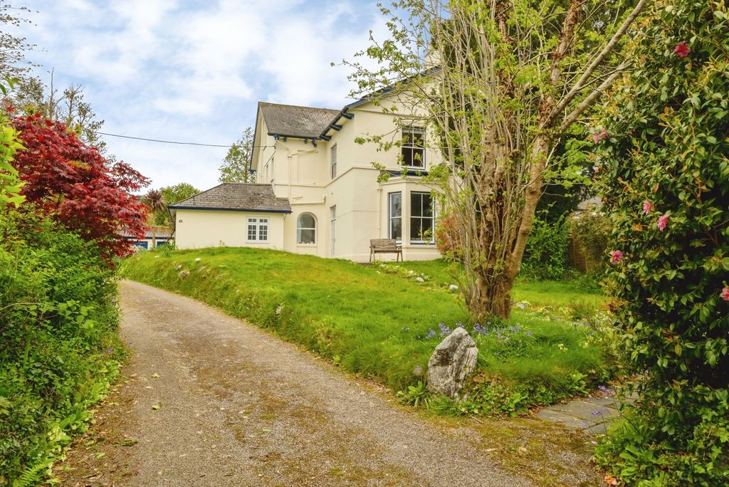 Property photo 1 of 37 Pbox-Img.Jpg