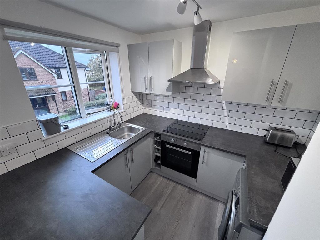 Property photo 2 of 7 Img_4372.Jpg