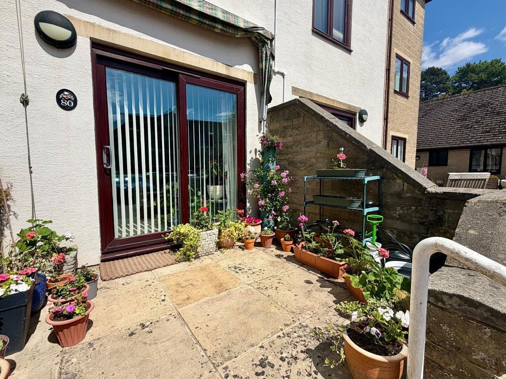 Property photo 2 of 11 Picture No. 23