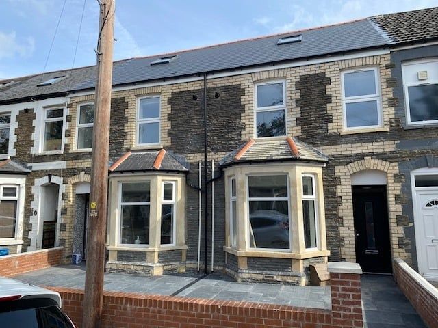 Property photo 1 of 5