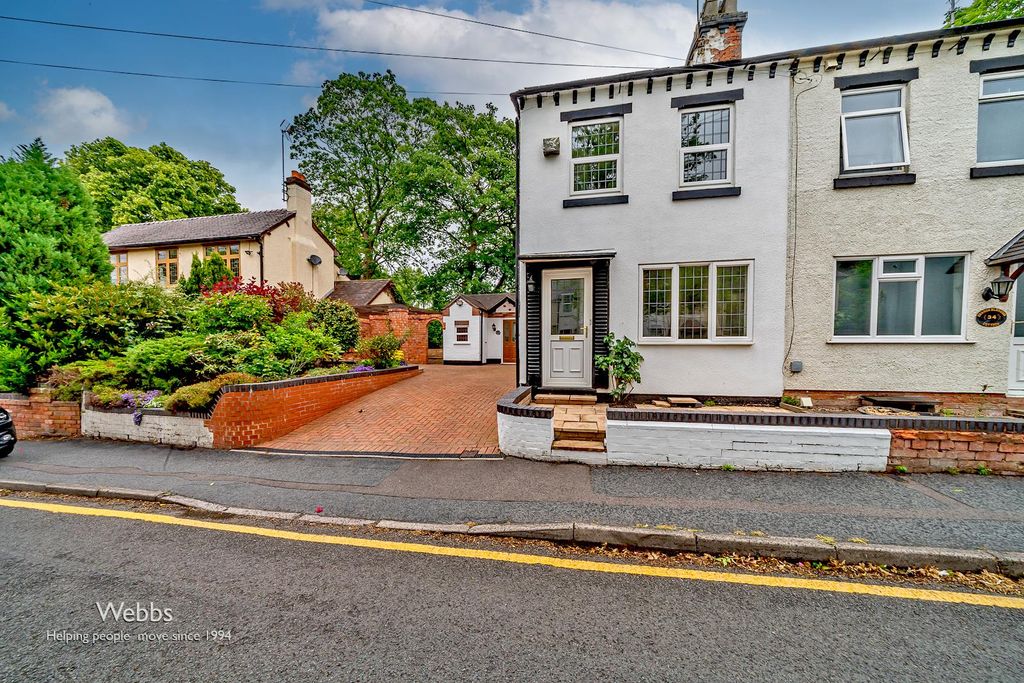 Property photo 1 of 26 Â© Webbs Estate Agents Â© (48 Of 61).Jpg