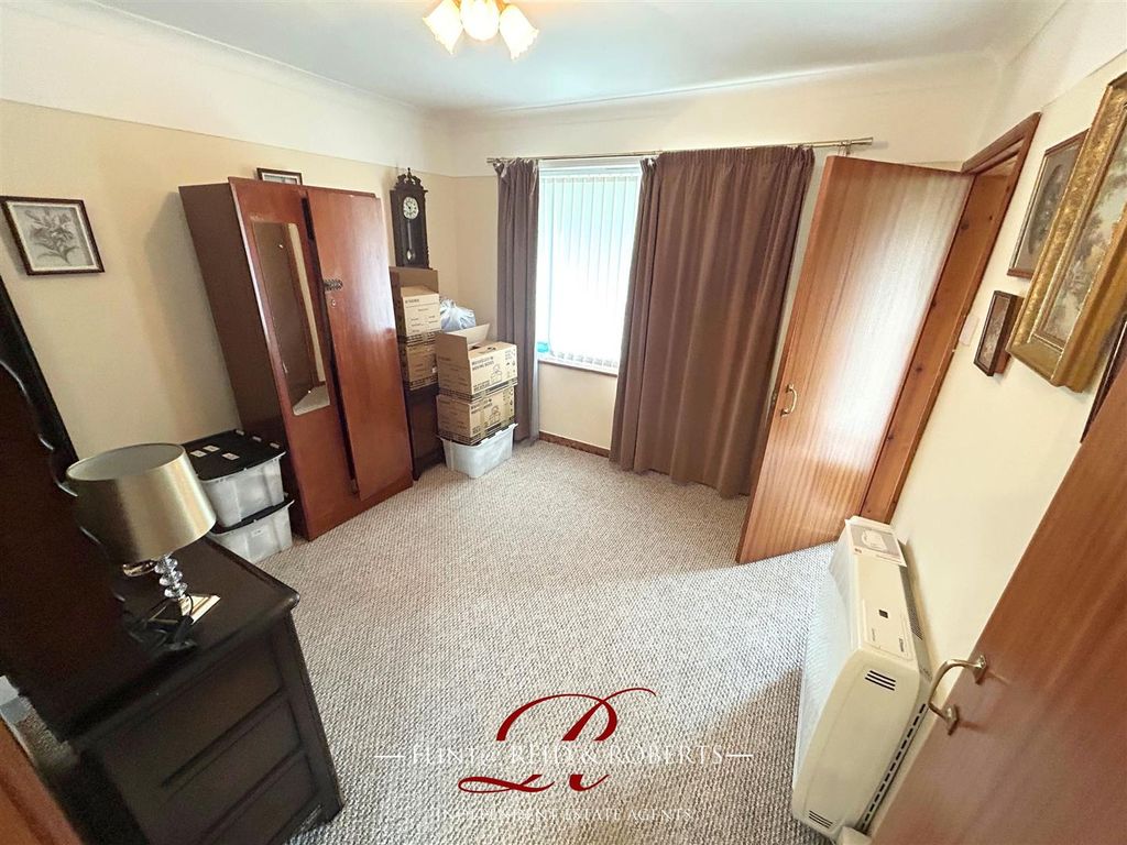 Property photo 3 of 14 9.Jpg