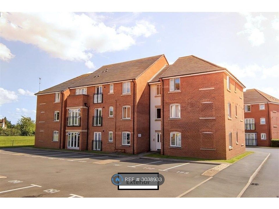 Property photo 2 of 11