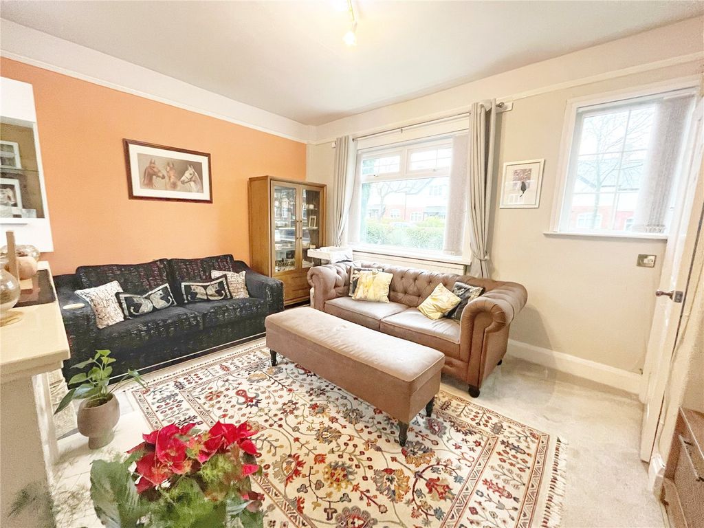 Property photo 3 of 14 Picture No. 10